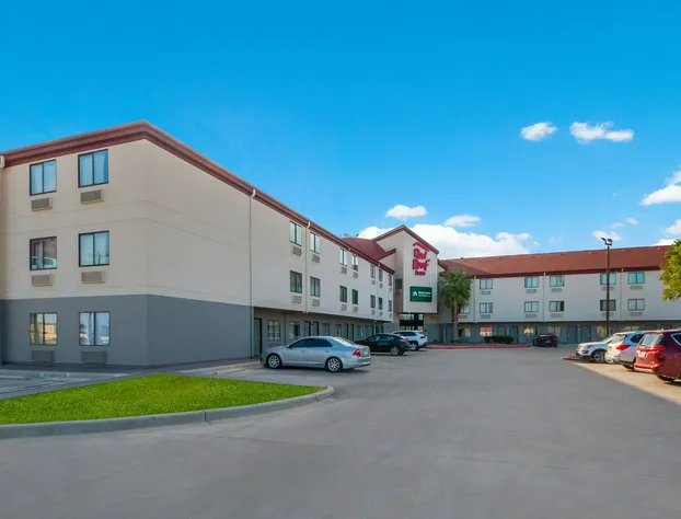 Red Roof Inn San Antonio - Seaworld/ Northwest hotel detail image 1