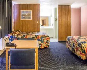 Rodeway Inn Regalodge hotel detail image 3