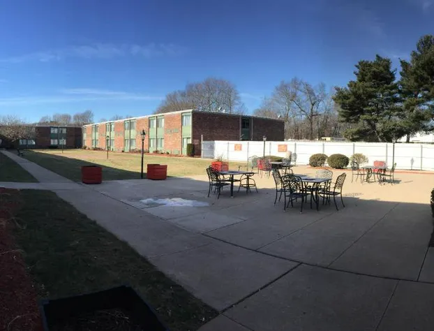 Mystic River Hotel & Suites Near Casinos hotel detail image 3