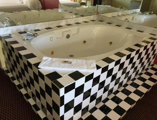 Relax Inn hotel detail image 4