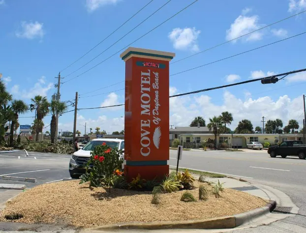 Cove Motel Oceanfront hotel detail image 2