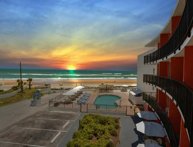 Cove Motel Oceanfront hotel detail image 3