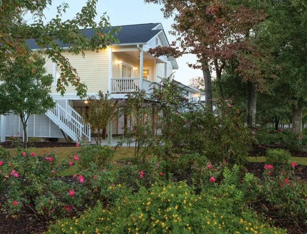 Club Wyndham at the Cottages hotel detail image 2