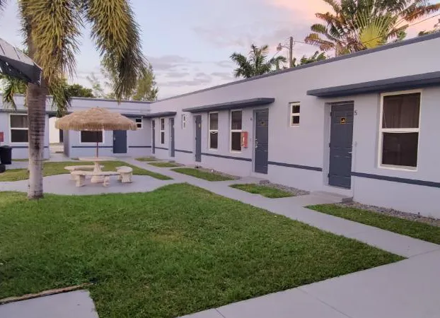 Crown Inn hotel detail image 3