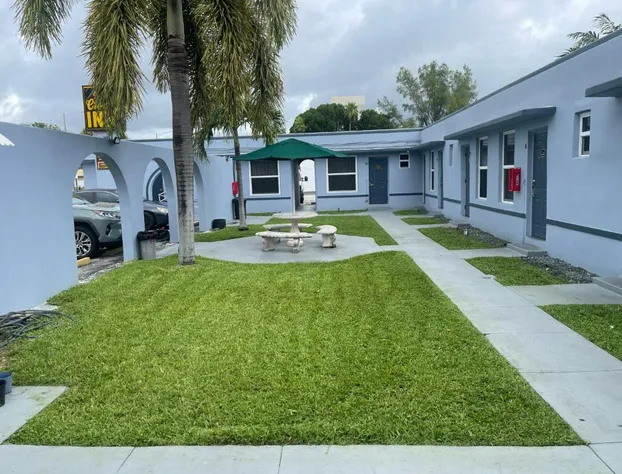 Crown Inn hotel detail image 4