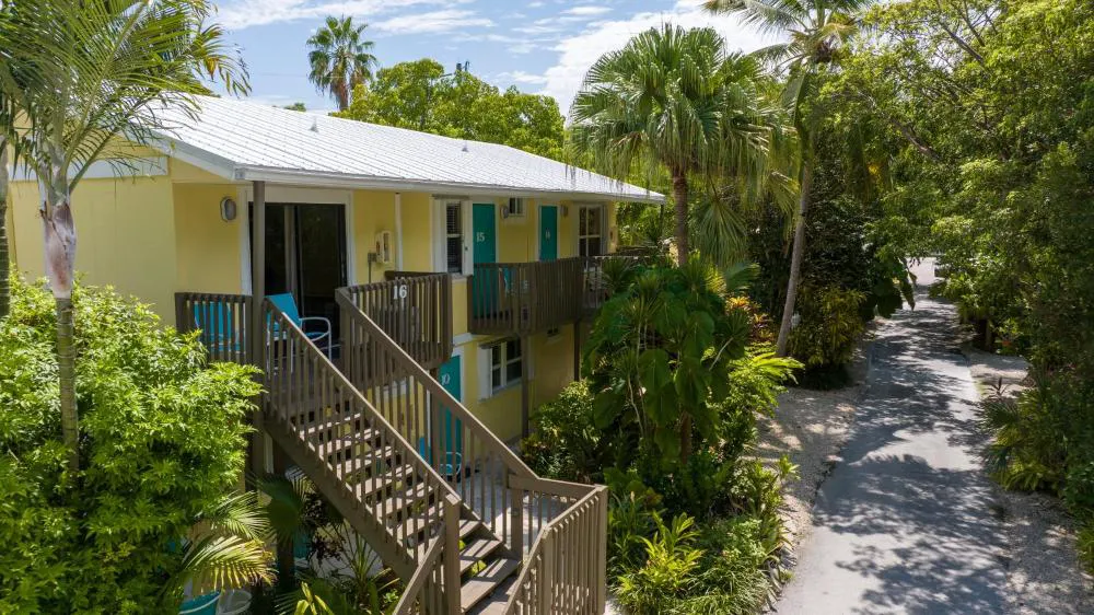 Bay Harbor Lodge hotel hero