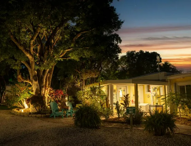 Bay Harbor Lodge hotel detail image 4