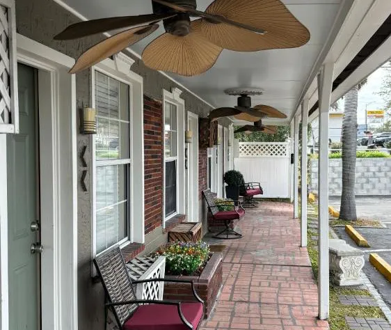 Shamrock Cove Inn hotel detail image 4