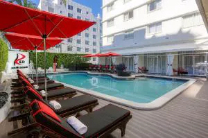 Red South Beach Hotel hotel hero