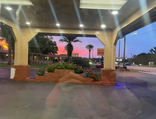 Shangri La Motel Ocala near Hwy 301 hotel detail image 2