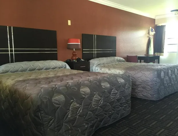 Orange City Motel hotel detail image 4