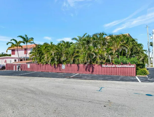 Seahorse Guesthouse hotel detail image 2