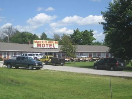 Martin House Motel hotel hero