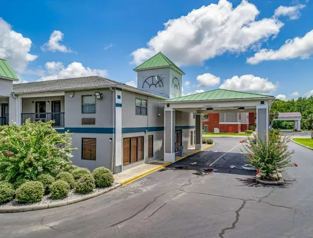 Quality Inn Quincy - Tallahassee West hotel detail image 1