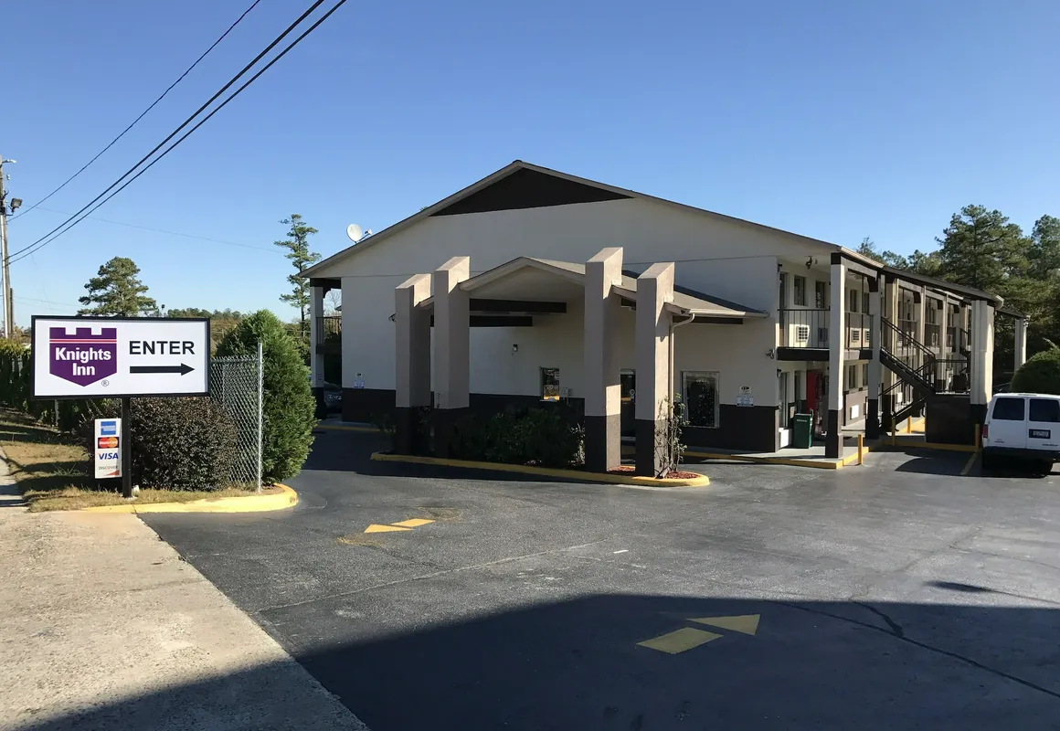 Knights Inn Augusta at Deans Bridge Rd hotel hero