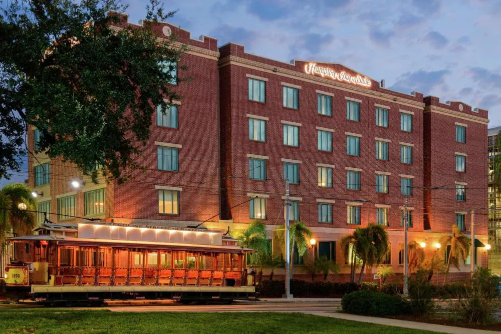 Hampton Inn & Suites Tampa/Ybor City/Downtown hotel hero