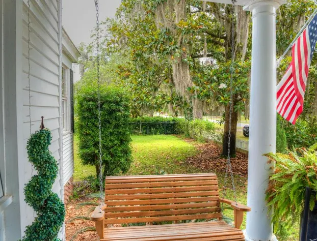 Open Gates Bed & Breakfast hotel detail image 2