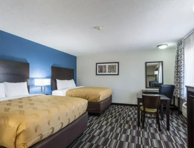 Quality Inn Farmington hotel detail image 4