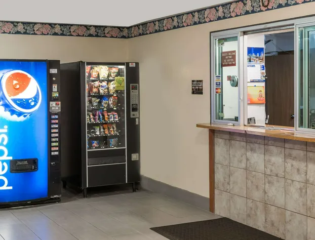 Knights Inn Ferguson hotel detail image 2