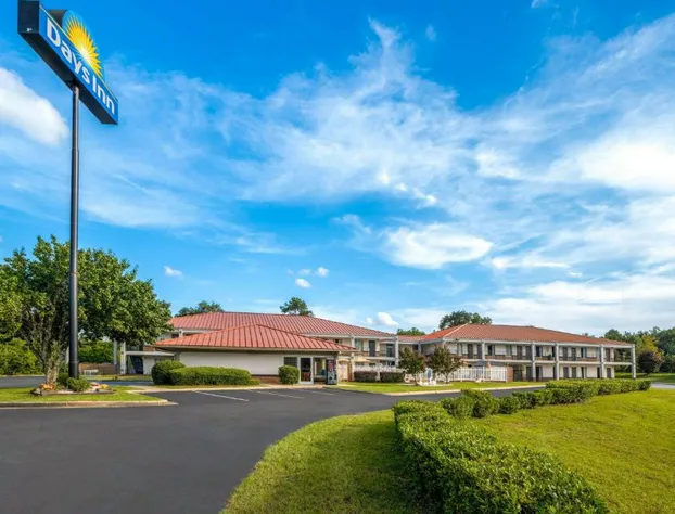 Days Inn by Wyndham Augusta Wheeler Road hotel detail image 4