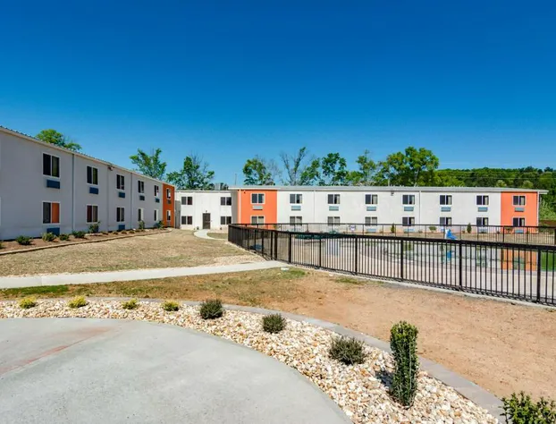 Motel 6 White, GA - Cartersville hotel detail image 4