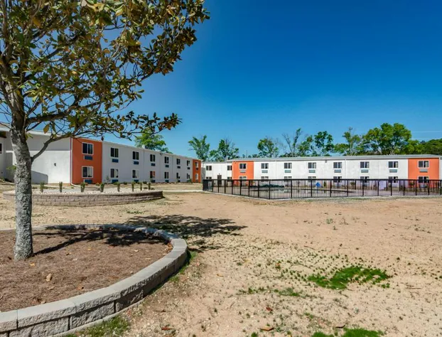 Motel 6 White, GA - Cartersville hotel detail image 4