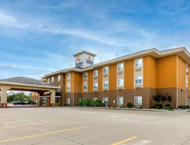 Comfort Inn & Suites Greenville I-70 hotel detail image 3