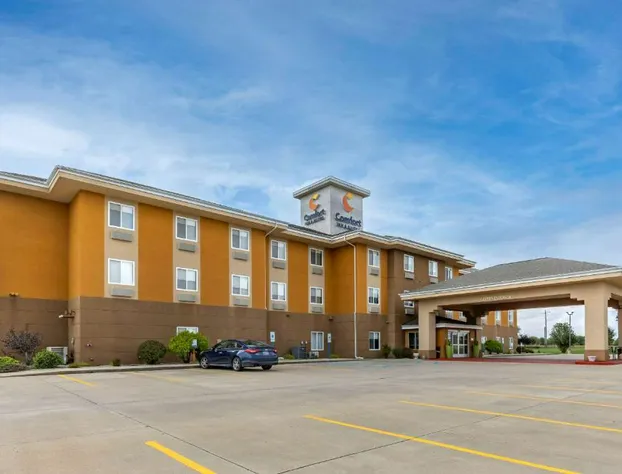 Comfort Inn & Suites Greenville I-70 hotel detail image 2