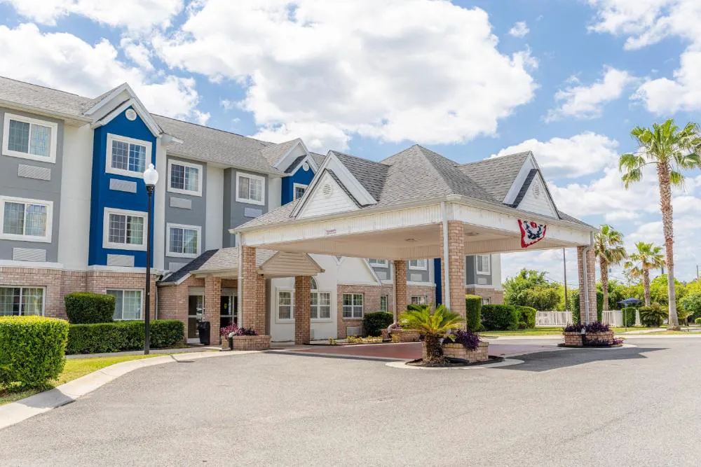 Microtel Inn & Suites by Wyndham Kingsland Naval Base I-95 hotel hero