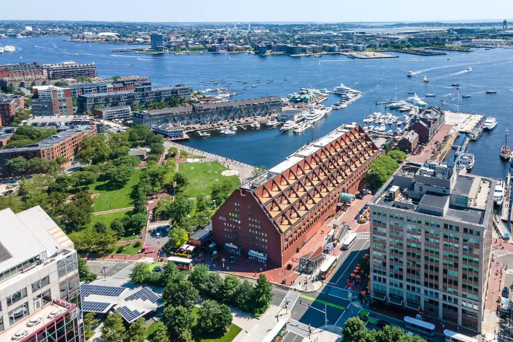 Boston Marriott Long Wharf hotel hero