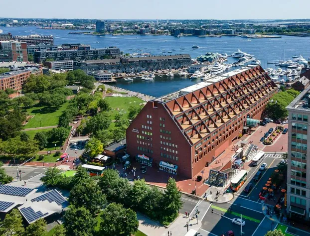 Boston Marriott Long Wharf hotel detail image 1