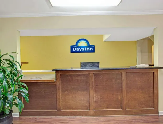 Days Inn by Wyndham Marietta White Water hotel detail image 4