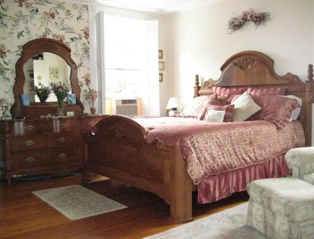 Historic Hill Inn hotel detail image 3