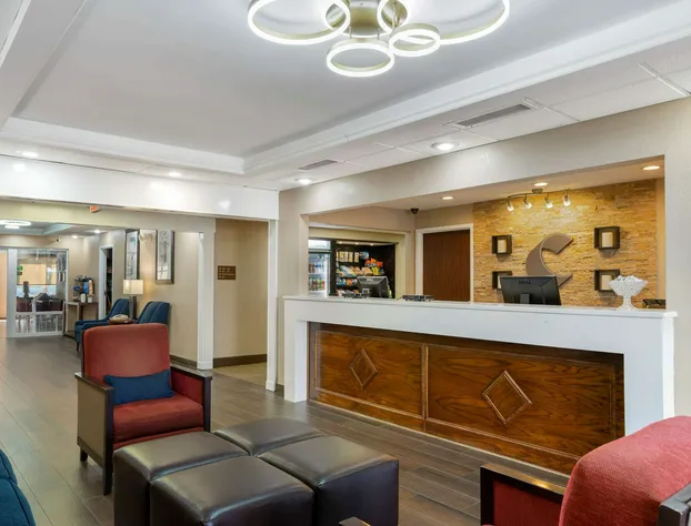 Comfort Inn & Suites - near Robins Air Force Base Main Gate hotel detail image 2