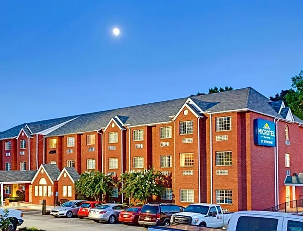 Microtel Inn & Suites by Wyndham Stockbridge/Atlanta I-75 hotel detail image 1