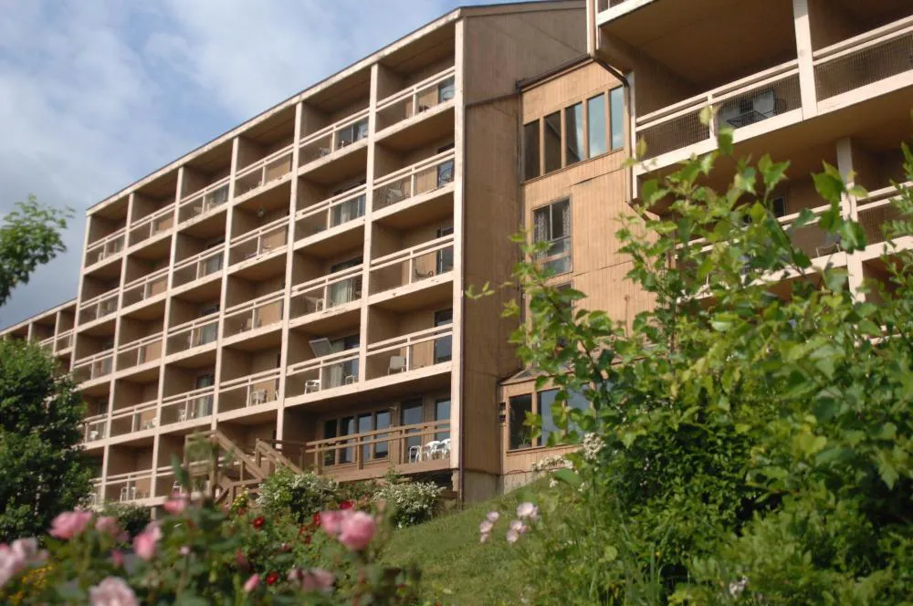 Inn at Grand Glaize hotel hero