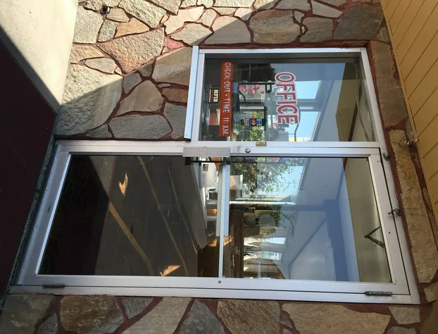 Elko Motel hotel detail image 2