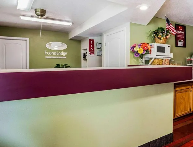 Econo Lodge Urbandale hotel detail image 2