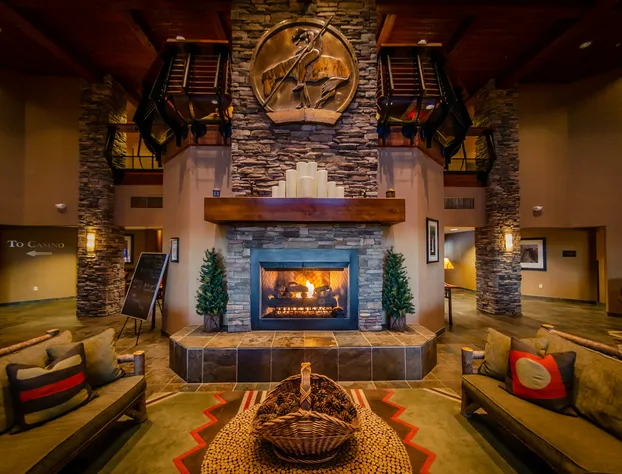 Lodge At Feather Falls Casino hotel detail image 2