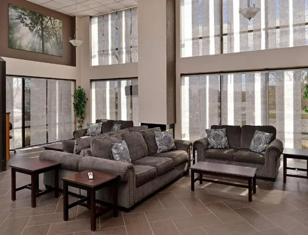 Quality Inn & Suites Matteson near I-57 hotel detail image 3