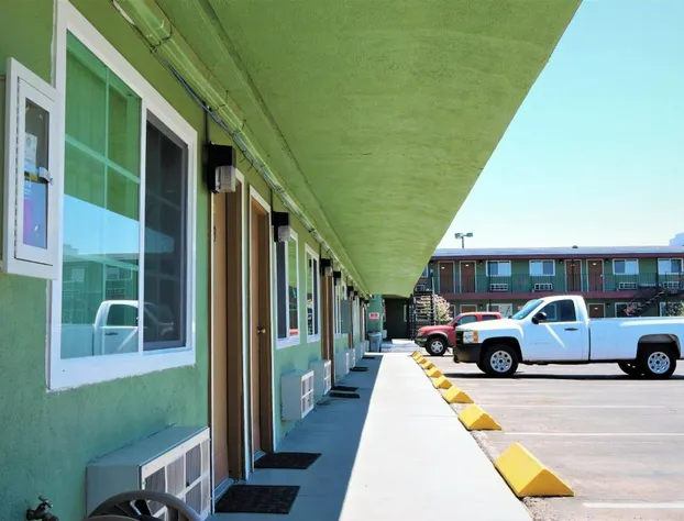 American Inn Motel hotel detail image 3