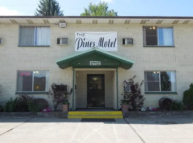 The Pines Motel hotel detail image 1