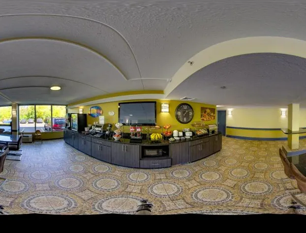 Baymont by Wyndham Addison hotel detail image 2