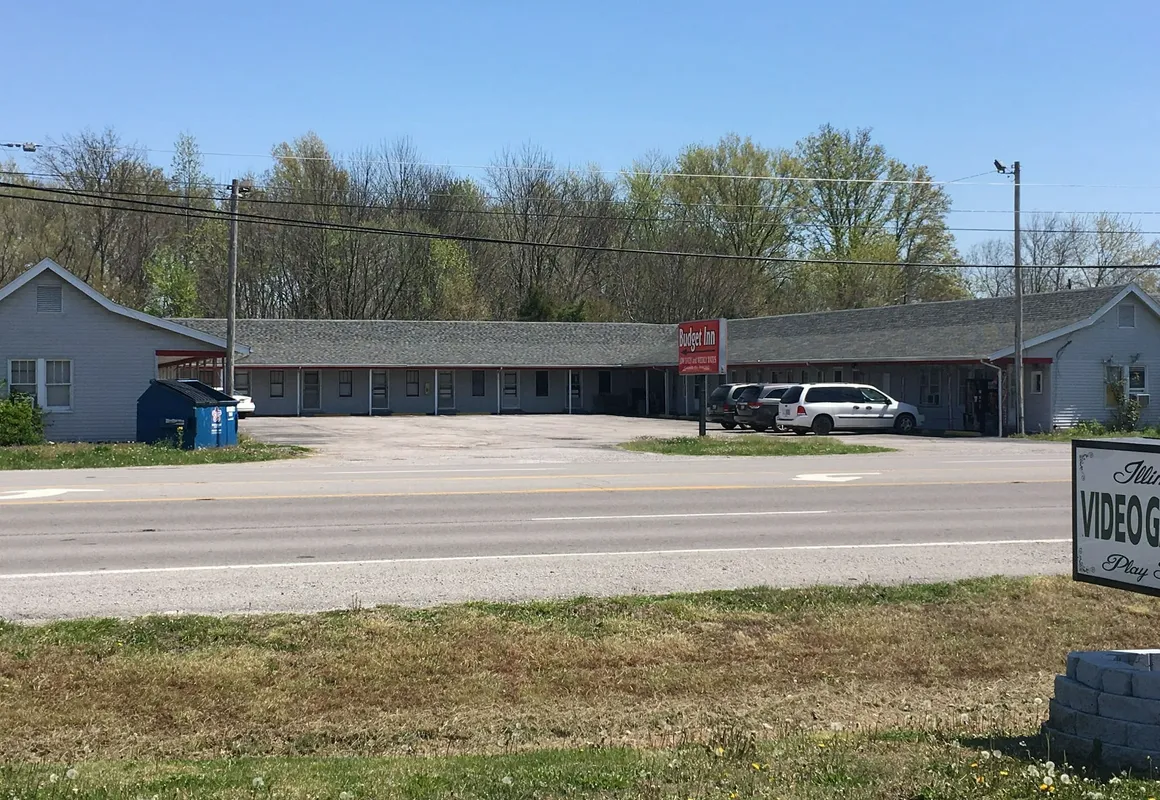 Budget Inn Du Quoin hotel hero