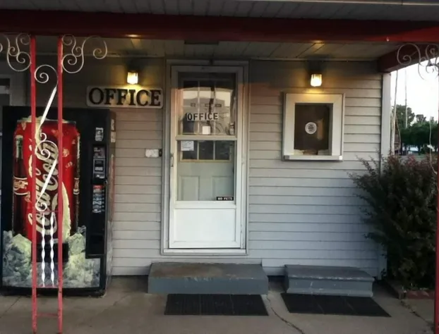 Budget Inn Du Quoin hotel detail image 4