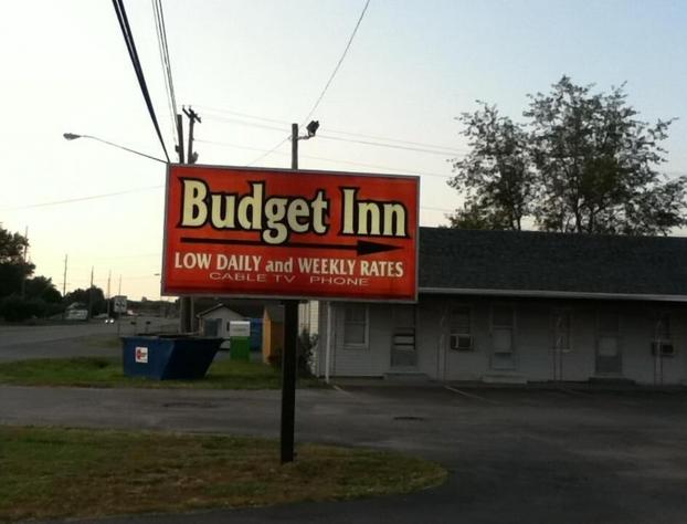 Budget Inn Du Quoin hotel detail image 2