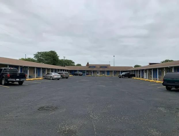 Surrey Motel hotel detail image 1