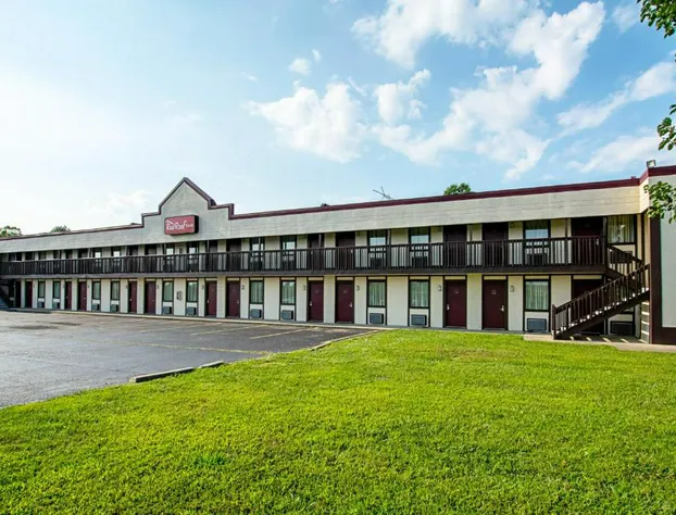 Red Roof Inn Scottsburg hotel detail image 2