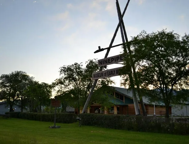 Ninepipes Lodge hotel detail image 2