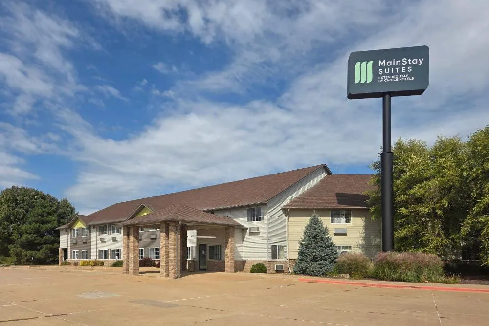 MainStay Suites LeClaire - Quad Cities hotel hero